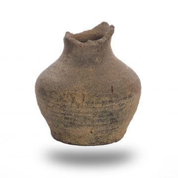Grafika: The vessel in which the coins were hidden – M.Cz.m.p.I 324a